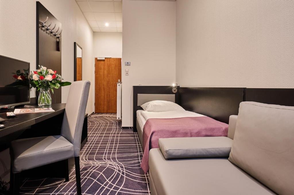 Standard Twin Room - Sky Business Hotel Legnica